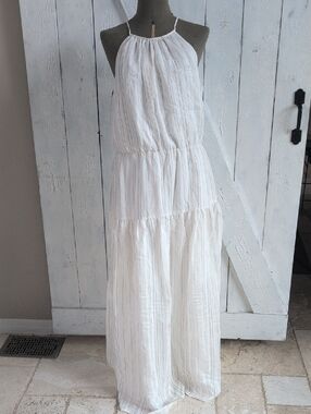 Daniel Cremieux Cream Halter Tiered Maxi Dress